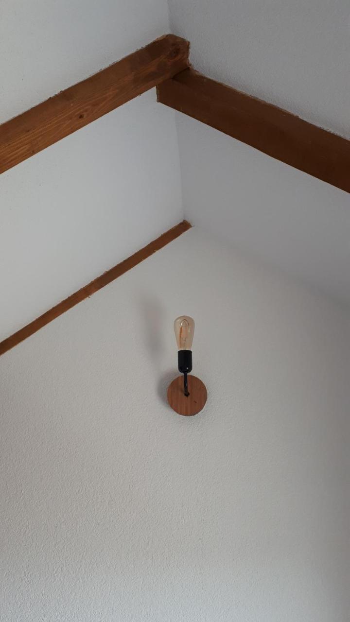 Sokolac  Konoba Ognjiste Bed & Breakfast エクステリア 写真