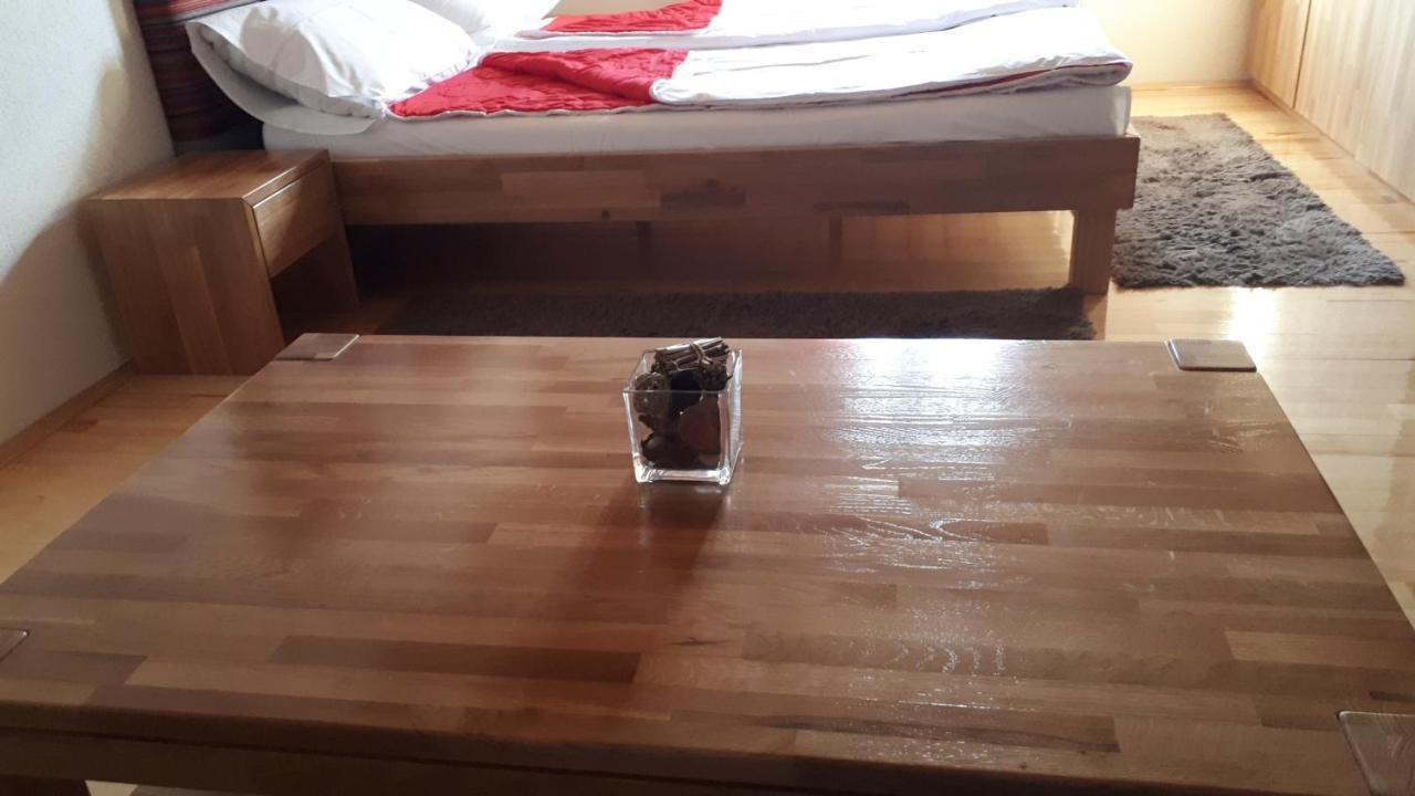 Sokolac  Konoba Ognjiste Bed & Breakfast エクステリア 写真