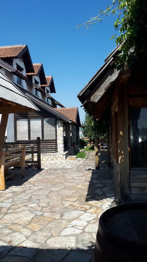 Sokolac  Konoba Ognjiste Bed & Breakfast エクステリア 写真